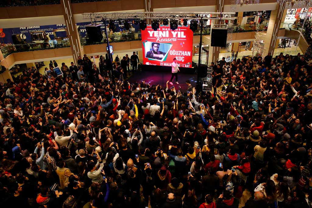 TEPEDE YENİ YIL KONSERLERİ